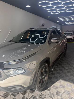 FIAT TORO 2.0 16V TURBO DIESEL ULTRA 4WD AT9